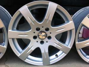 Mercedes E W211 Jante auto originale pe 17