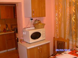 Vand casa cu gradina  in Lovrin,       Timis