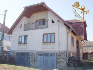Se vinde o casa ,   in Ocna Sibiului
