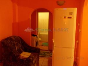 Casa Lux,   vinde apartament 2 camere,   zona Nicolina