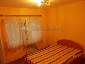 Casa Lux,   vinde apartament 2 camere,   zona Nicolina2