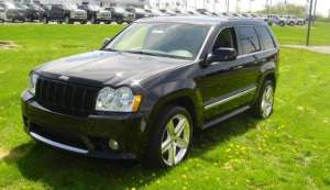 vand jeep GRAND CHEROKEE SRT8