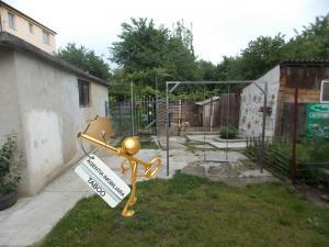 Casa cu teren 874 zona Lazaret