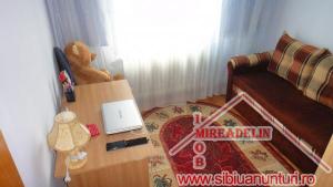 VAND APARTAMENT 2 CAMERE,   HIPODROM II