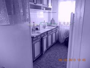 Casa Lux,   vinde apartament 3 camere,   Podu Ros