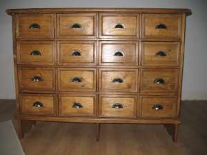 Restaurare mobilier,  tapiseri Brasov