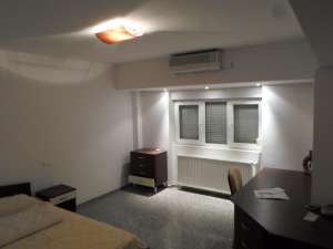 Apartament 3 camere Decebal Stradal