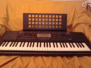 VAND YAMAHA PSR420
