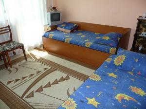 Vand urgent apartament 3 camere,     etaj 1/4,     insorit,     zona1,     liber(sau mobilat)