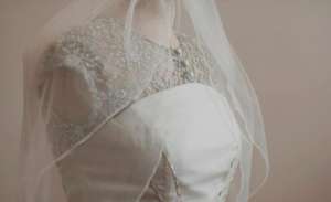 Rochie de mireasa argintata