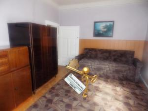 Apartament cu 3 camere la casa de vanzare zona centrala