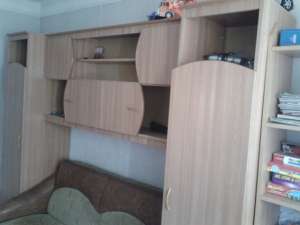 Mobilier tineret dormitor plus canapea extensibila