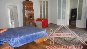 VAND APARTAMENT 4 CAMERE,   ZONA -ULTRACENTRAL