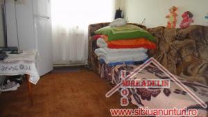 VAND APARTAMENT 3 CAMERE,   CEDONIA