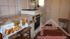 VAND APARTAMENT 3 CAMERE,   CEDONIA