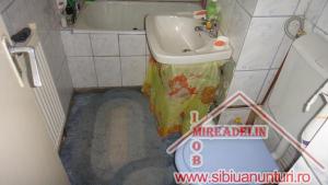 VAND APARTAMENT 3 CAMERE,   CEDONIA
