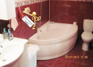 Se vinde un apartament cu 2 camere,   zona Valea Aurie