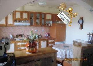 Se vinde un apartament cu 2 camere,   zona Valea Aurie