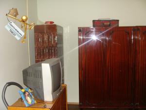 Se vinde un apartament cu 2 camere ,  zona centrala