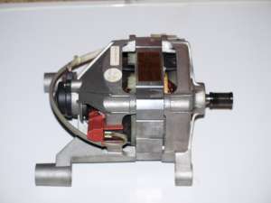 Vand componentele masinii de spalat indesit w105