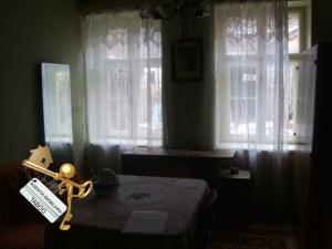 Se vinde un apartament cu 2 camere,   zona Ultracentrala
