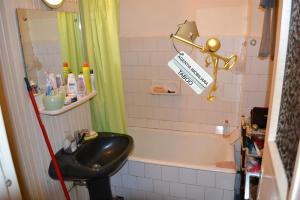 Apartament cu 2 camere ,  zona Ciresica