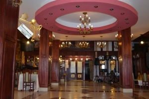 Se vinde pensiune + restaurant ,    OSTROVENI