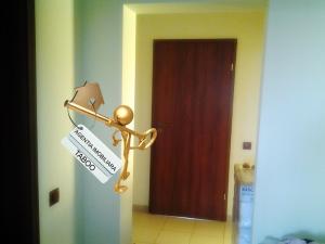 Apartament cu 3 camere ,   Calea Cisnadiei