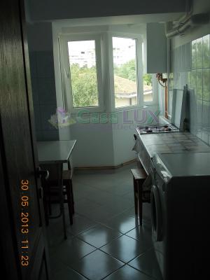 Casa Lux,   inchiriaza apartament cu 1 camera,   Central