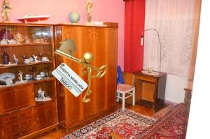 SE VINDE UN APARTAMENT CU 3 CAMERE,   VASILE AARON