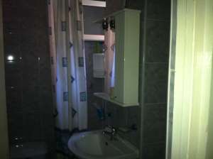 inchiriez apartament 2 camere utilat complet