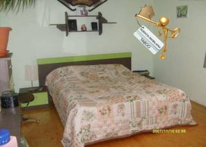 Se vinde un apartament cu 3 camere ,   zona Turnisor