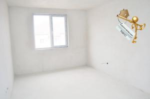 Apartament cu 3 camere ,   zona Interex