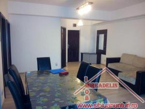 INCHIRIEZ APARTAMENT DE LUX,   3 CAMERE,   STRAND