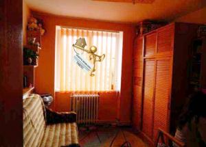 Se vinde un apartament cu 3 camere ,   zona Hipodrom 2