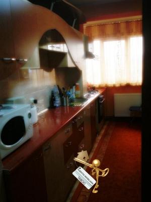 Apartament cu 3 camere ,   de vanzare ,   zona Hipodrom 3
