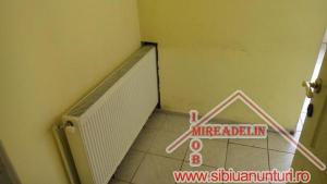 INCHIRIEZ SPATIU COMERCIAL,   40 mp,   MIHAI VITEAZU