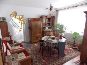 Apartament cu 3 camere ,   zona Strand ,   86 mp2 utili