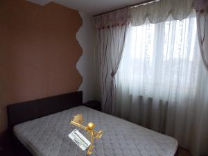 Apartament cu 3 camere ,   zona Vasile Aaron ,   60 mp2 utili