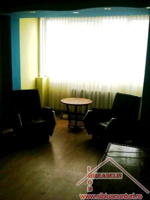 INCHIRIEZ APARTAMENT 2 CAMERE,   ZONA CIRESICA