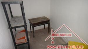 INCHIRIEZ SPATIU COMERCIAL,   50 mp,   CEDONIA