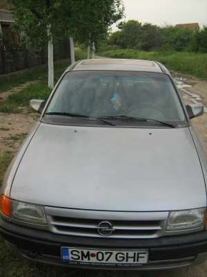 opel asta f 1.6