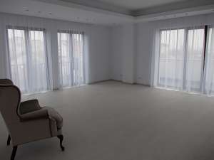 Apartament in bloc - 3 camere - Aviatorilor