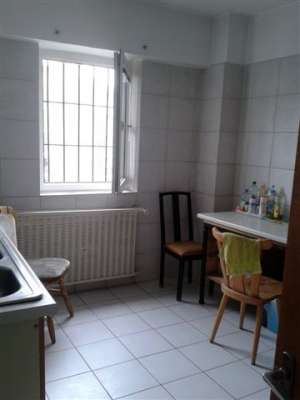 Apartament in bloc - 4 camere - Obor