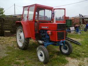 vand tractor u445