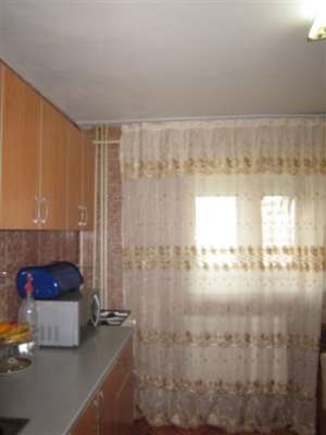 Zona Basarabia-Apartament in bloc - 2 camere