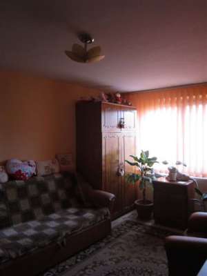 Zona Basarabia-Apartament in bloc - 2 camere
