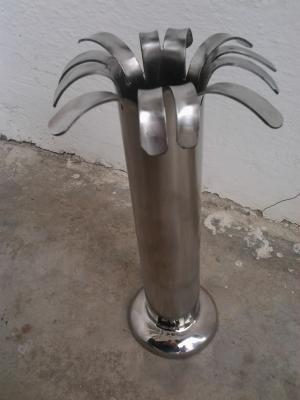 vand manere inox pentru placa funerara, cavou sau cripta si vaze funerare din inox