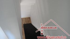 INCHIRIEZ APARTAMENT 3 CAMERE,   ZONA PIATA CLUJ