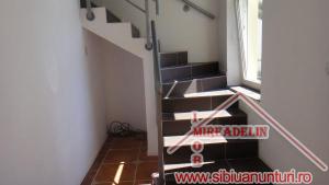 INCHIRIEZ APARTAMENT 3 CAMERE,   ZONA PIATA CLUJ